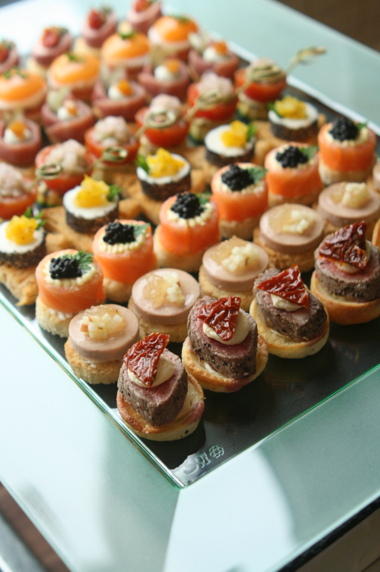 How to choose the best canapes for your next event!