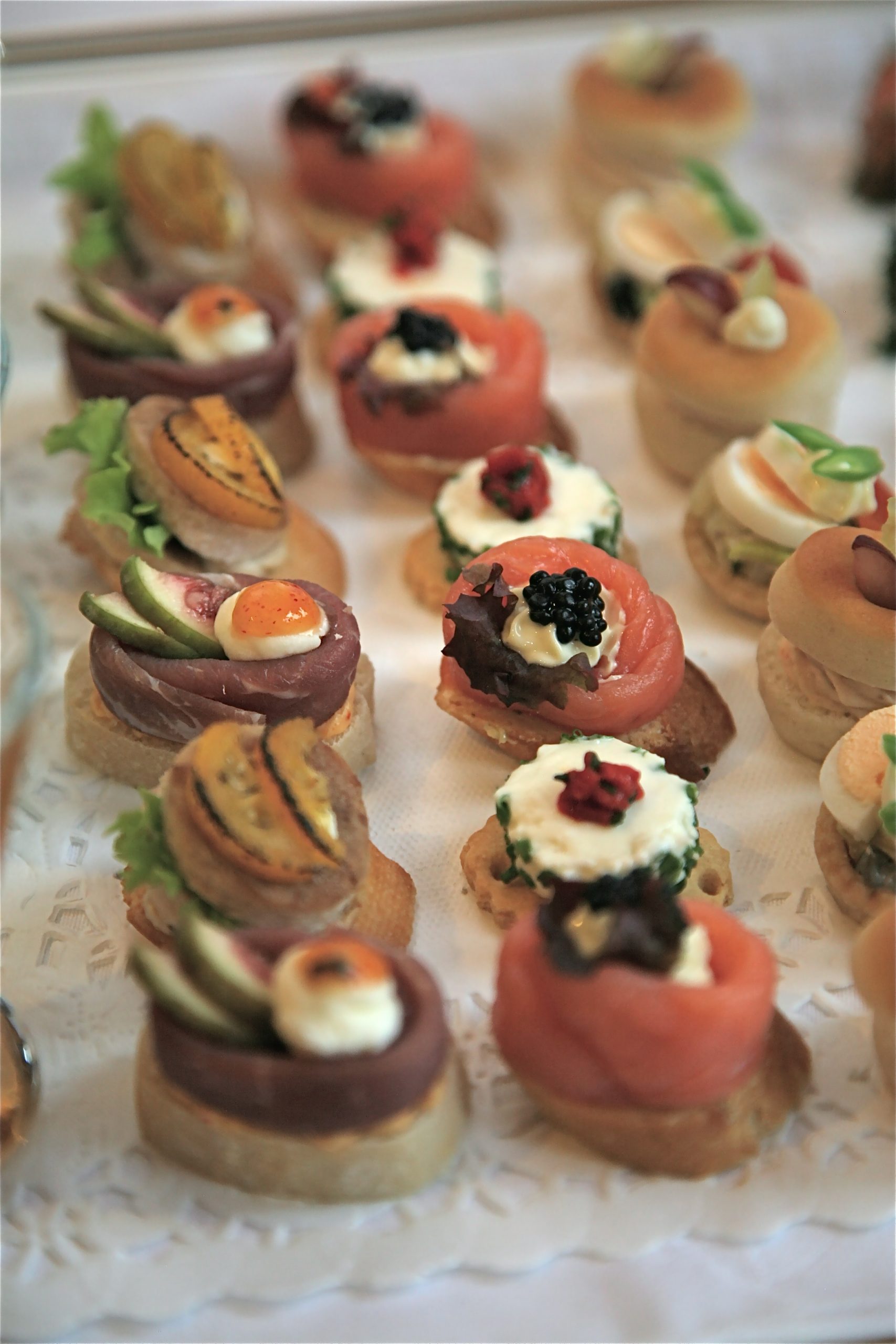 How to choose the best canapes for your next event!