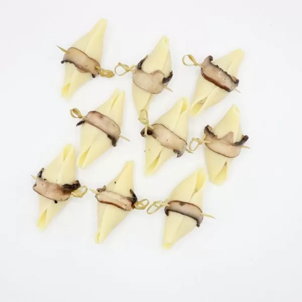 Stuffed Conchiglioni Shells with Forest Mushroom and Artichoke