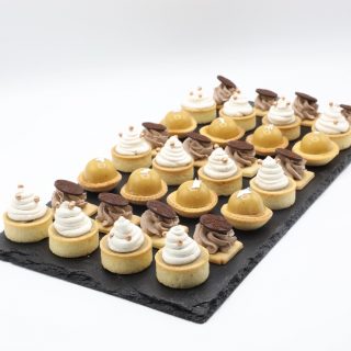 Christmas sweet Canapes – 30 Pieces
